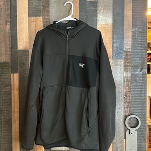 Arc’terx hoody